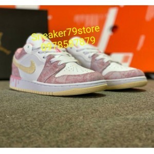 Giày nữ Nike Air Jordan 1 Low GS 'Strawberry Ice Cream' CW7104-601