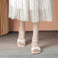Giày sandal cao gót nữ đế thấp 3cm quai thắt chéo trắng đen - SD159
