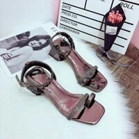 Giày sandal cao gót xỏ ngón