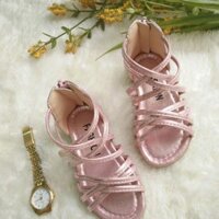 Giày sandal chiến binh