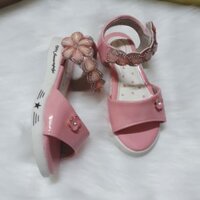 Giày sandal cho bé gái đế nhẹ