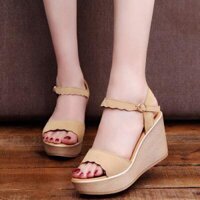 Giày Sandal Đế xuồng 9cm Quai bản kem sóng - X008
