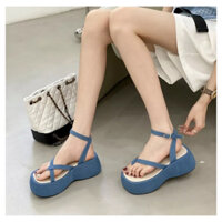 Giày sandal đế xuồng xỏ ngón cao 7p X7SD (còn xanh)
