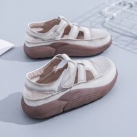 Giày Sandal Nữ Đế Thấp Mũi Tròn Thiết Kế Độc Lạ Mẫu Mới MS372