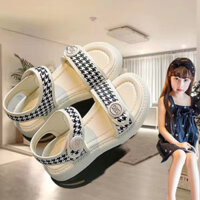 Giày Sandal Nữ Phiên Bản Hàn Quốc Đế Mềm Giày Đi Biển