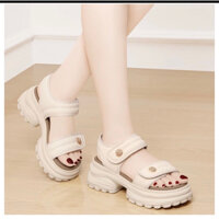 Giày sandal nữ quai ngang bản to đế xuồng cao 5 cm , chất liệu da mềm đi cực êm chân , giày mẫu mới năm nay