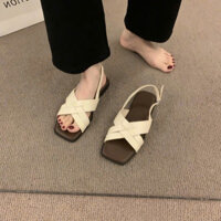 giày sandal quai da chéo mềm quai hậu nữ mũi vuông khóa cài đế bệt[ b9]