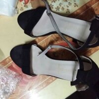 Giày sandal quai ngang gót vuông
