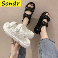 Giày sandal