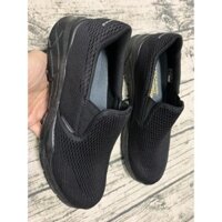 giày Skechers