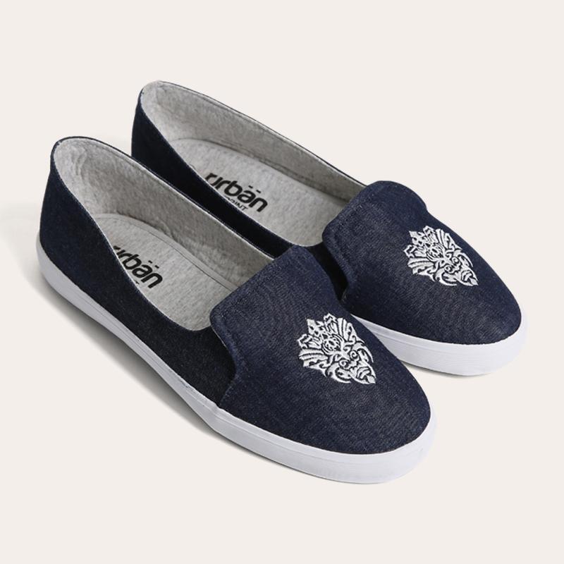 Giày slip on nữ Urban UL1704