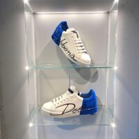 GIÀY SNEAKER DOLCE TRẮNG CHỮ GÓT XANH CS1600 AI053