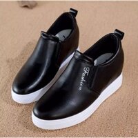 Giày sneaker nữ 6cm H23a . . 😷