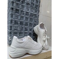 giày sneaker nữ đẹp giá rẻ