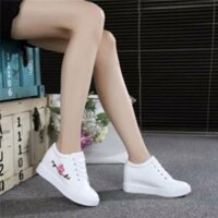 Giày Sneaker Nữ  Thêu Hoa Hồng (trắng)