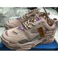 Giày sneaker nữ