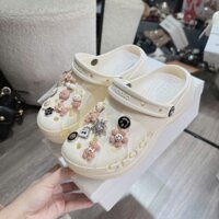 🐥Giày sục nhựa nữ đính ticker dễ thương