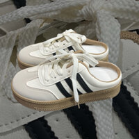 giày sục nữ kẻ