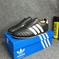 Giày thể thao Adidas Taekwondo 2 màu trắng đen cực hot 2024. Phiên bản SC