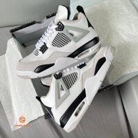 Giày Thể Thao air jordan 4 Da Lộn Màu Đen Phong Cách Quân Đội Độc Đáo Cá Tính Hộp