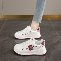 Giày thể thao mùa xuân tuyệt vời