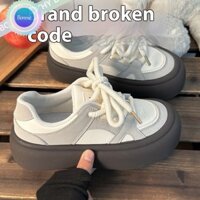 Giày thể thao nữ đế bệt thông thường có thiết kế buộc dây cho mọi mùa