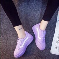 Giày thể thao nữ