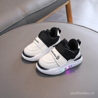 Giày thể thao Phát Sáng LED cho bé trai giày trắng thường ngày chống trượt đế mềm cho bé mùa thu 2025