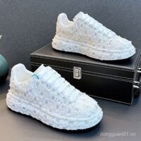 Giày trắng nam Giày vải Ăn Mày nhẹ nhàng đế dày dễ phối thời trang mẫu mới xuân thu Giày đế bằng thể thao cao bên trong