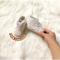 Giầy trắng tập đi cho bé 1-18 tháng