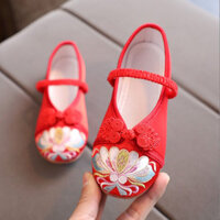 Giày vải mềm búp bê thêu hoa (hài thêu hoa) cho bé gái kết hợp áo dài đầm công chúa