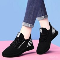 Giày vải Old Beijing cho phụ nữ, giày đen nhỏ, giày thể thao thoáng khí lưới, giày đi bộ, bán buôn tại nhà máy, dropshipping, ngoại thương