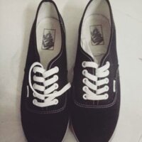 Giày VANS authentic. Màu đen. Phù hợp lứa tuổi học sinh.