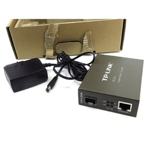 Gigabit Ethernet Media Converter TP-Link MC220L
