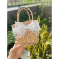 Giỏ cói nơ xinh xắn đi biển