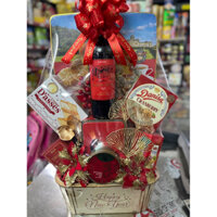 Giỏ quà bánh kẹo Tết 2024 mẫu cao