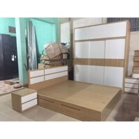 Giường gỗ công nghiệp