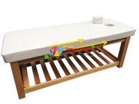 Giường gỗ tại các Spa