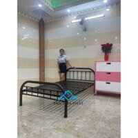 Giường sắt 1m2 kiểu bi siêu đẹp