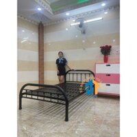 Giường sắt 1m2 kiểu bi siêu đẹp