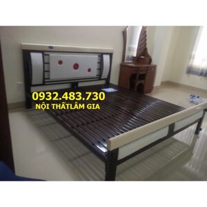 Giường sắt Duy Phương 1m8 x 2m