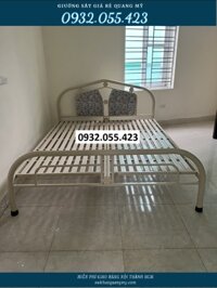 Giường sắt giá rẻ rộng 1m8 x 2m