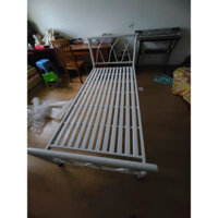 Giường sắt khung tròn kiểu đan chéo 1m2x2m