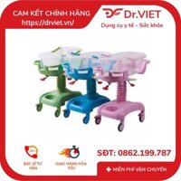 GIƯỜNG SƠ SINH (Xe Nôi Em bé ) TJM- XN01 – Bốn bánh nhỏ linh hoạt, có thể được điều chỉnh bởi hệ thống lò xo khí.