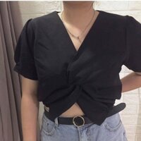 [goc pass do] áo croptop đen big size cổ tim, lưng chun dễ mang