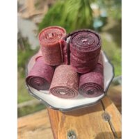 Gói 10 cuộn mix dâu tây và dâu tằm.