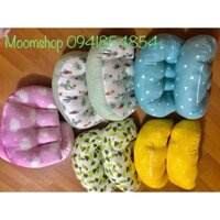 Gối bầu hình lưỡi liềm tặng kèm vòng dâu tằm