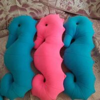 Gối ôm cá ngựa handmade