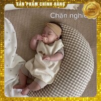 Gối ôm mặt trăng đa chức năng  kiêm gối chặn và gối gác chân cho bé | Gối ôm cho bé sơ sinh deal Sock