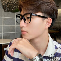 Gọng kính cận, giả cận mắt vuông to làm bằng nhựa dẻo đang được các bạn trẻ cực kì ưa chuộng của nhà SOHA